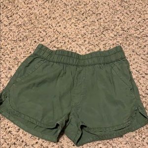 Army green American Eagle shorts
